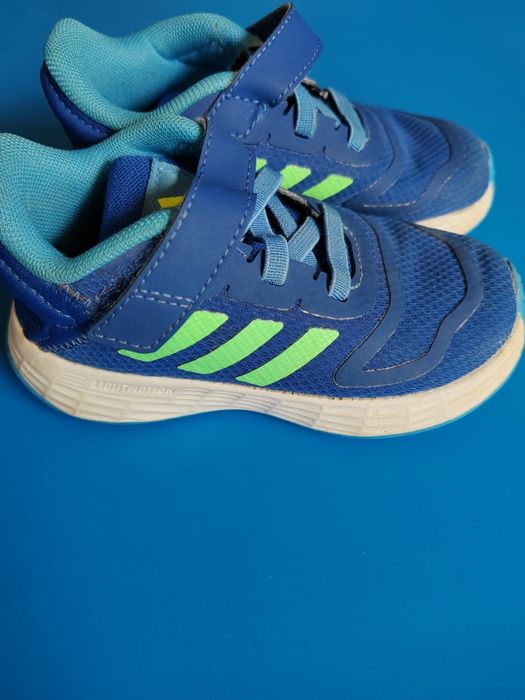 Adidași Adidas, mărimea 23