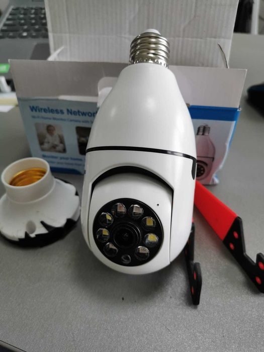 Camera WI-FI dubla + camera pentru dulie de bec 220V, noi.
