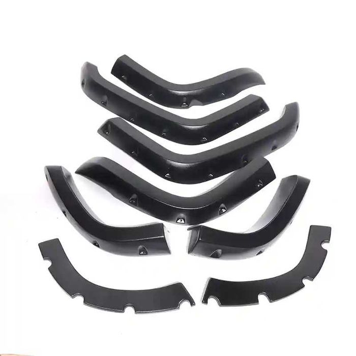 Overfendere aparatori noroi pentru Toyota Land Cruiser LC76 anii 2007-2023