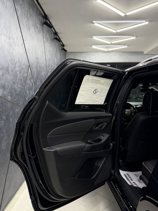 Traverse awd premier 3000km