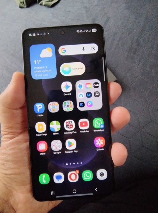 Samsung Galaxy S25 Edge – 256GB – Titanium Jetblack  - ca nou