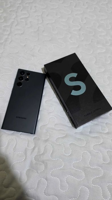 Самсунг S22 Ultra, 256GB, зеленый