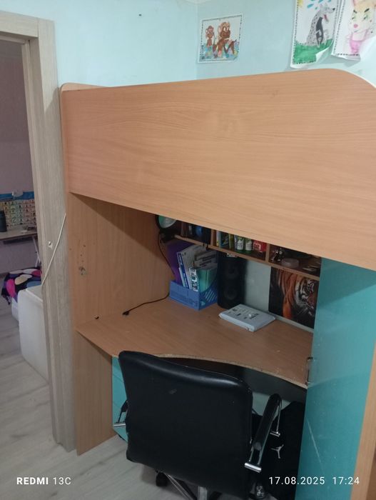 Детская кровать.