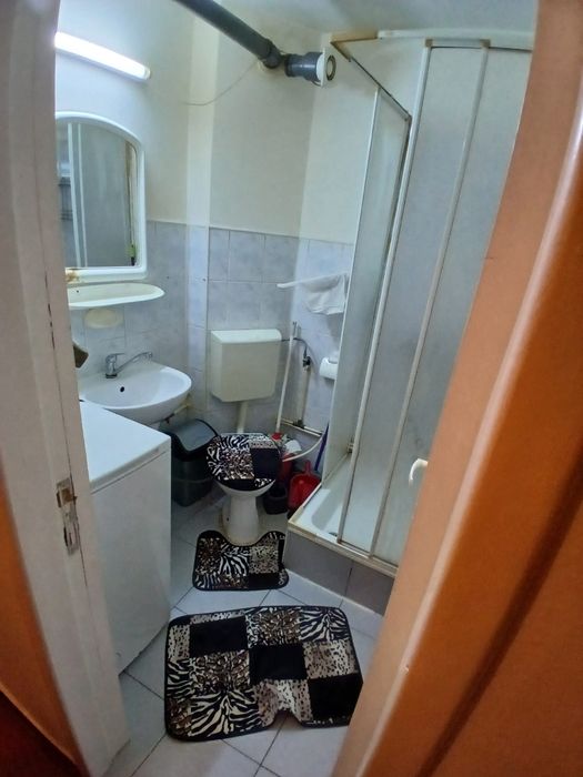 Garsoniera zona Arpechim