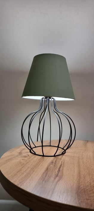 Настольная лампа,новая.