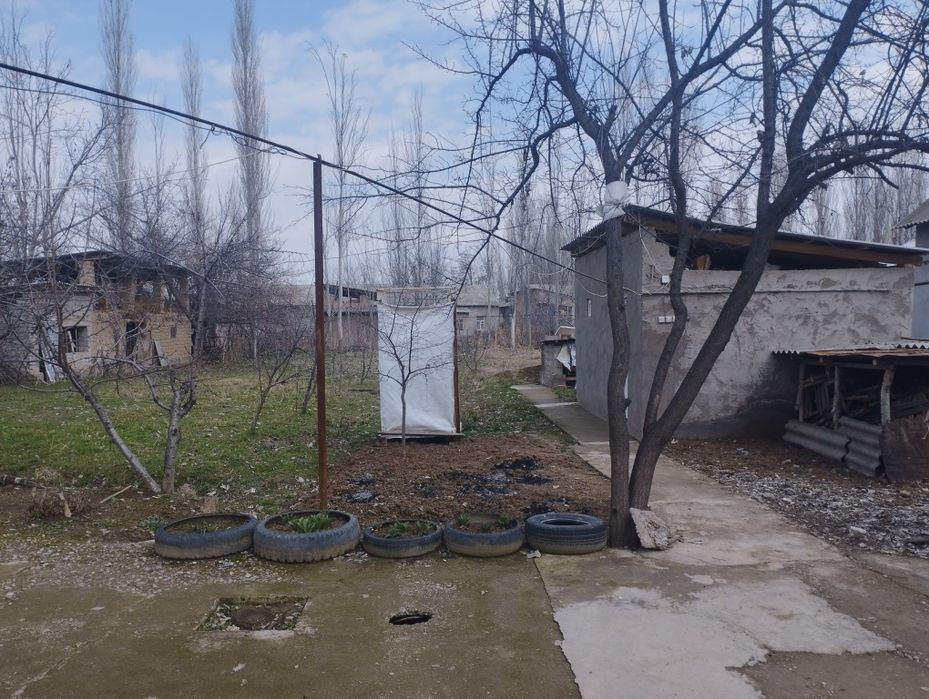 Уй сотилади 1хонали 10 сотх