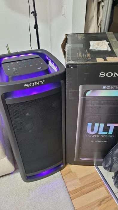 Sony Ult Tower 9 + Sony Ult set 2 microfoane