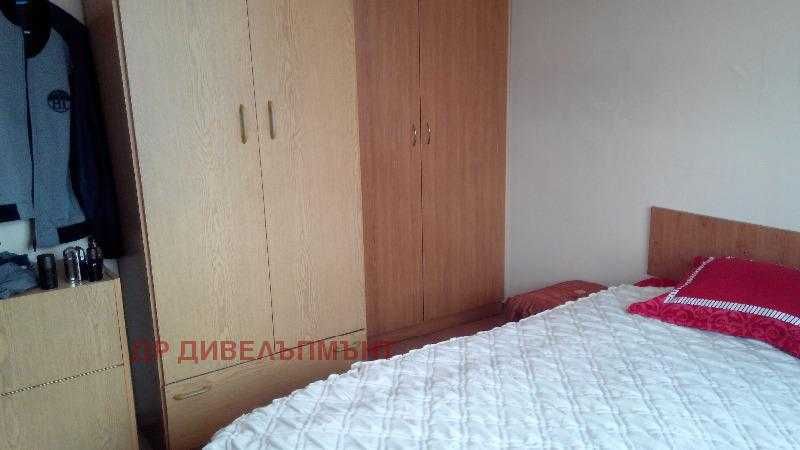 Дава се под наем Двустаен апартамент в София, Гео Милев - 54 кв.м за 472.77 € - Снимка #5
