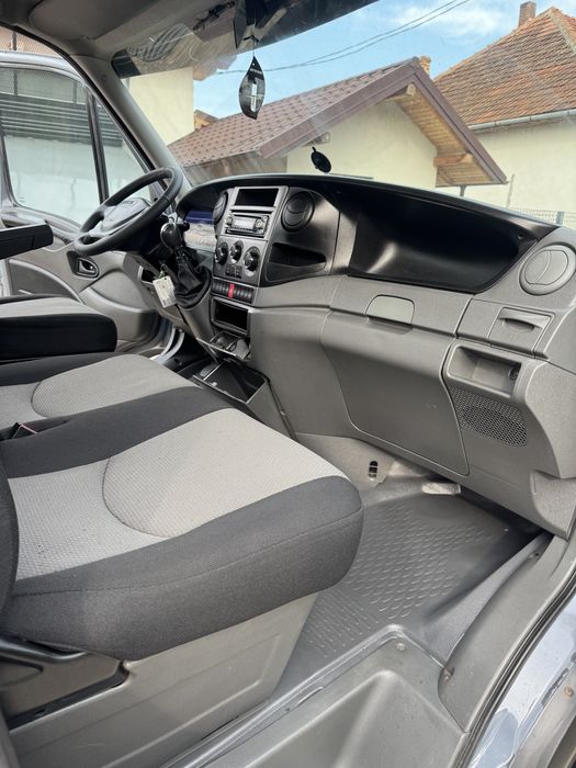 Vand iveco Daily 50c15-Detarat-Spania-Motor 3000-150 cp/Rar efectuat