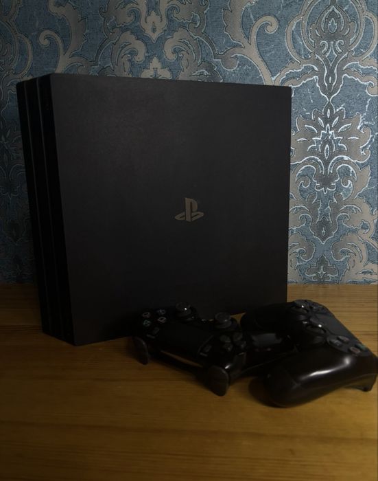 продам 15 базовый + ps4pro 1тб