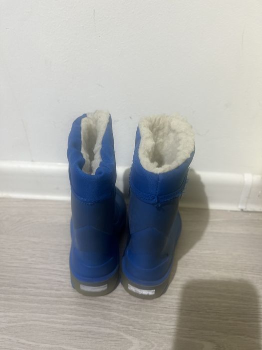 Резиновые сапоги