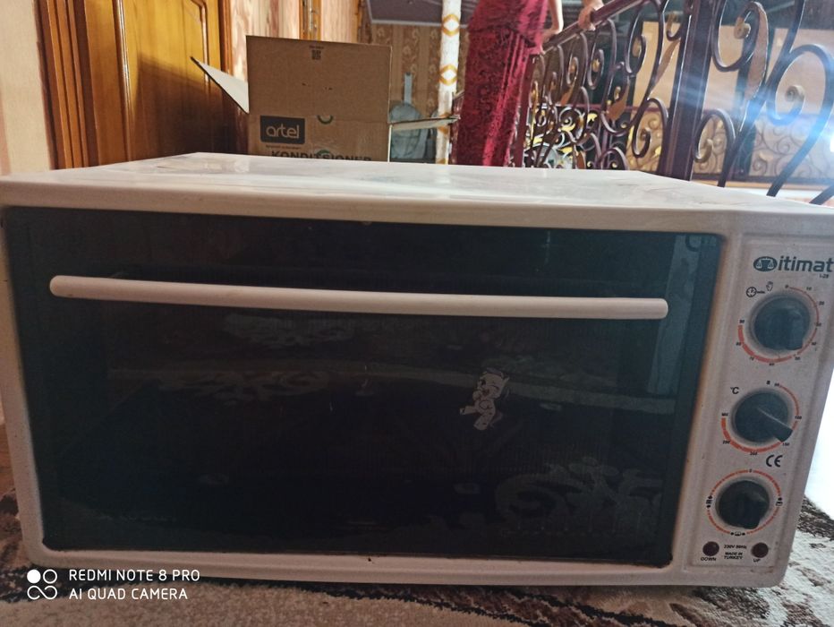 Электрический духовой печь для выпечки  б/у хорошим состоянии всё рабо