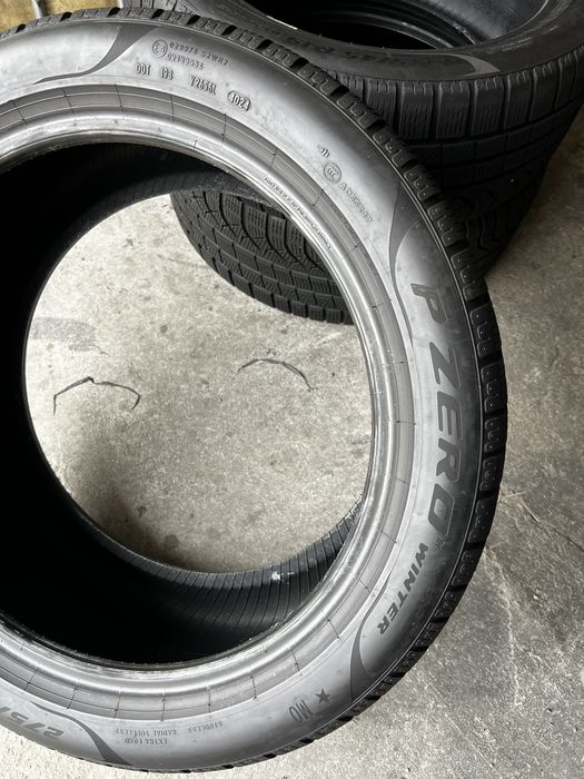 4 anvelope iarna 275/40/19 + 245/45/19 , Pirelli * , DOT  2023/2024 !