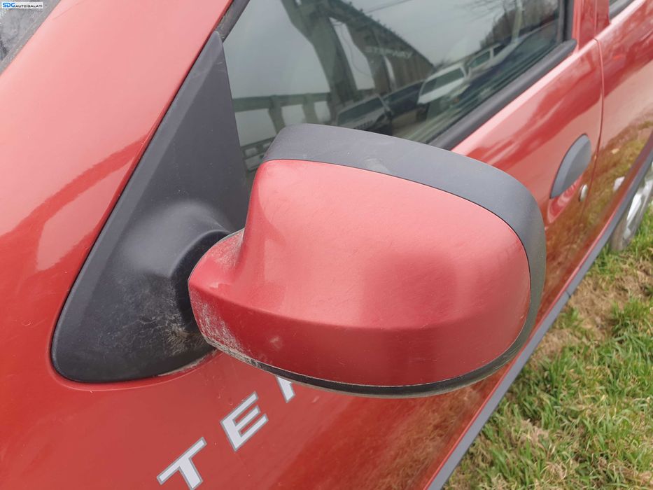 Oglinda Stanga Manuala Dacia Sandero 2 2012 - 2016 [K4330]