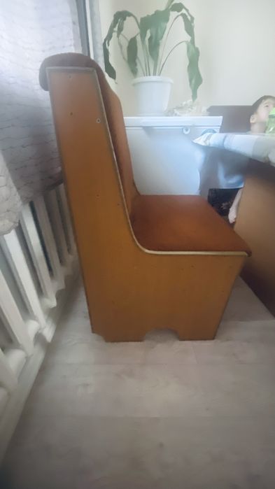 Кухонные стулья.