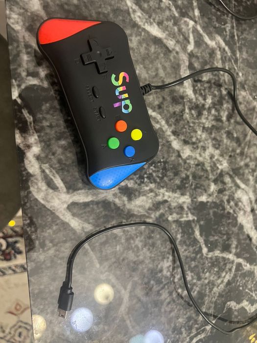 Продам приставку Sup 500 игр