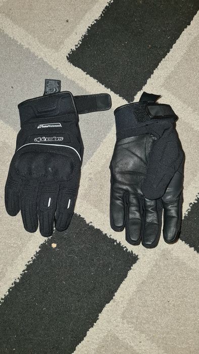 Vand mănuși alpinesstars performance 250ron
