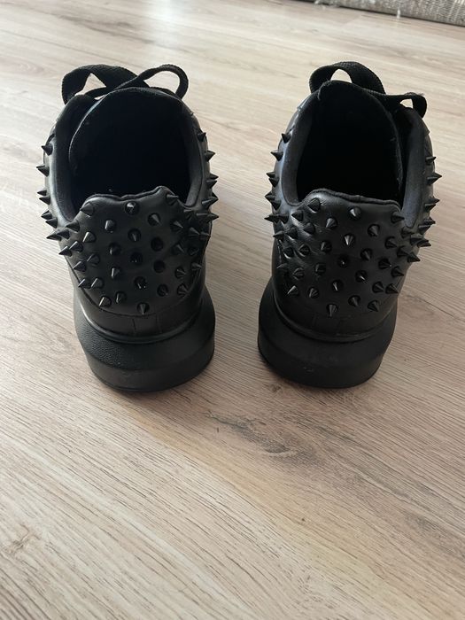 adidasi steve madden