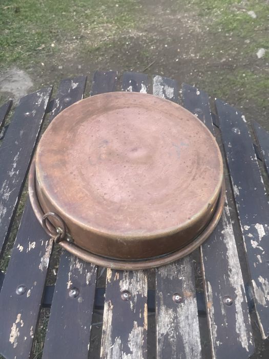 Vând tigaie din cupru