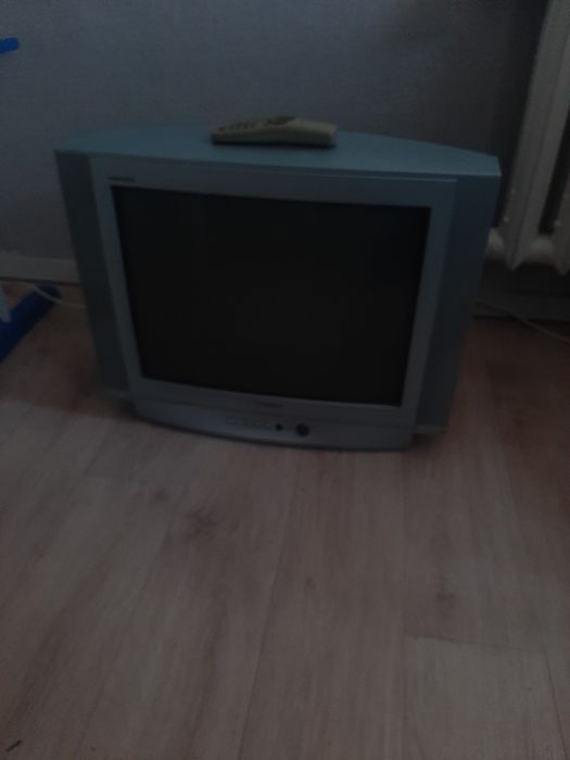 Продам телевизор