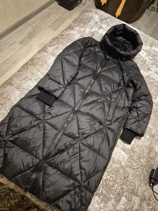 Новый пуховик 48 р