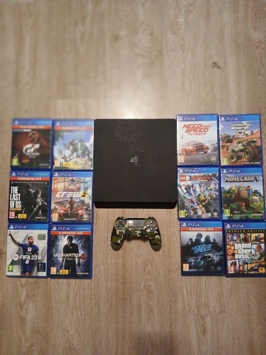 Продавам ps4 slim 1tb. В много добро състояние.