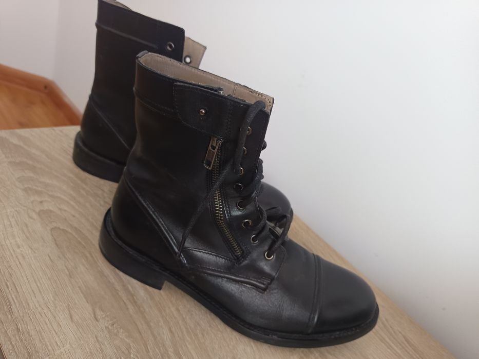 Vând bocanci Black Tag by Zaraman mărimea 41