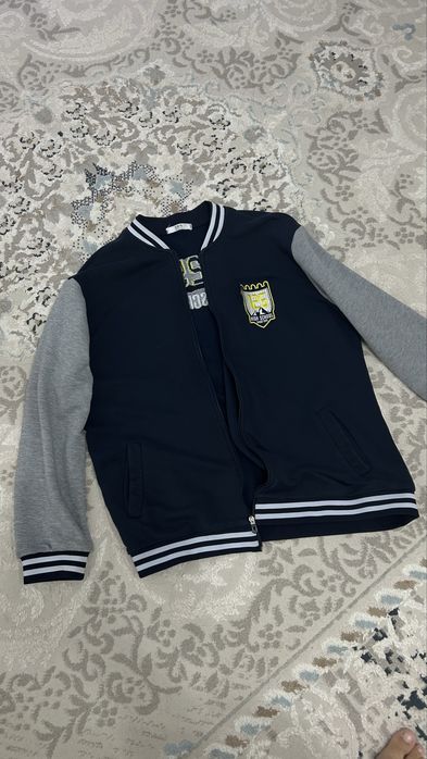 Продам бомбер 125 школы