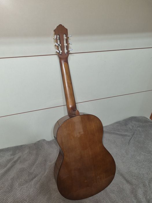 Классическая гитара YAMAHA C70