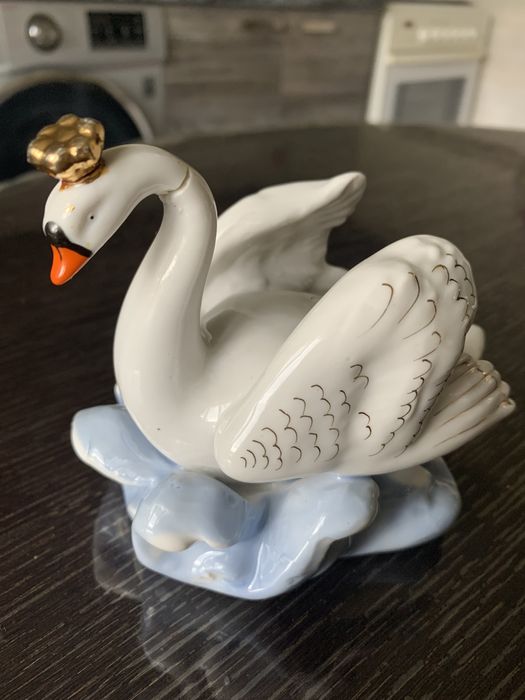 Статуэтка Царевна лебедь фарфор