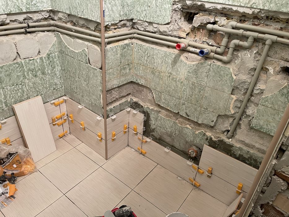 Домашен майстор - Ремонтни, монтажни, ел. техник, ВиК и дворни услуги