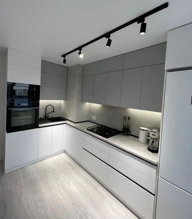 Кухинный мебел на заказ 850000кв