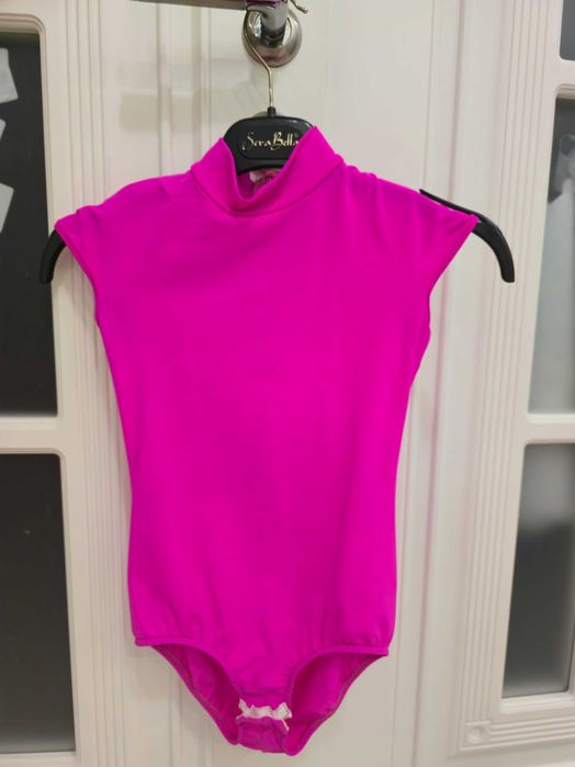 Костюм для бальных танцев 140р