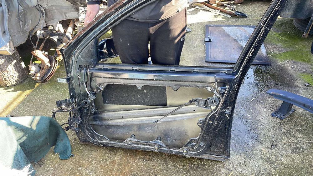 Предна дясна врата VW Golf 4 4/5 врати