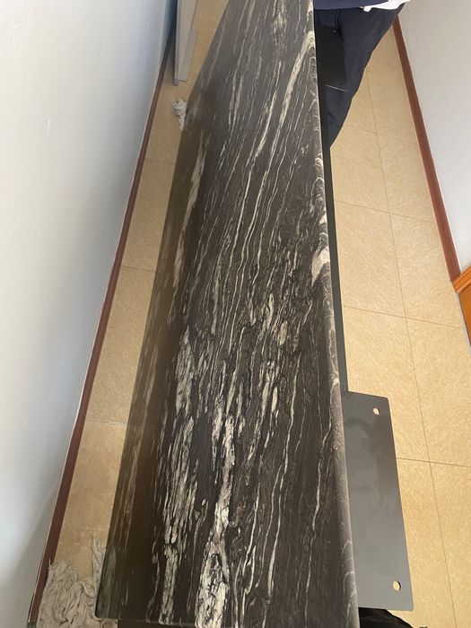 Стол с подстольем