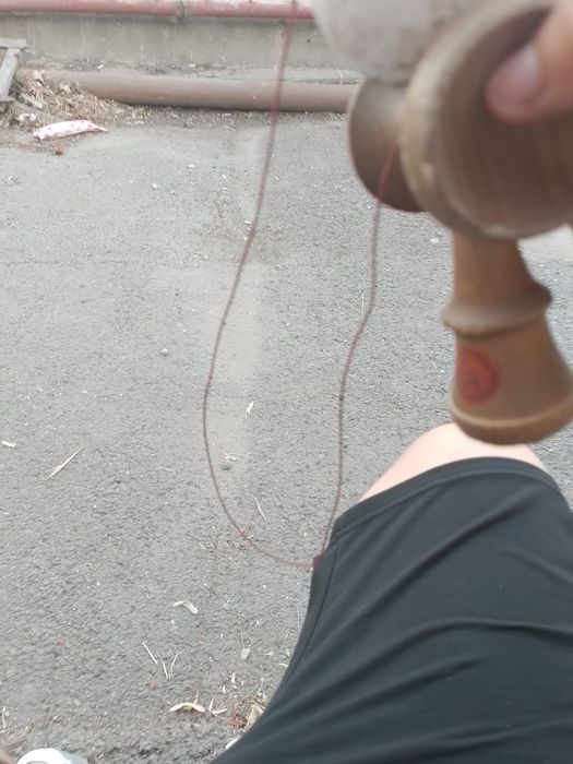 Kendama Europe record plus grip antiskid v2 cupe v2 bevel v3 a avut grip antiskid acum are antiskid v1 mai are grip nu e in stare buna dar este căutat