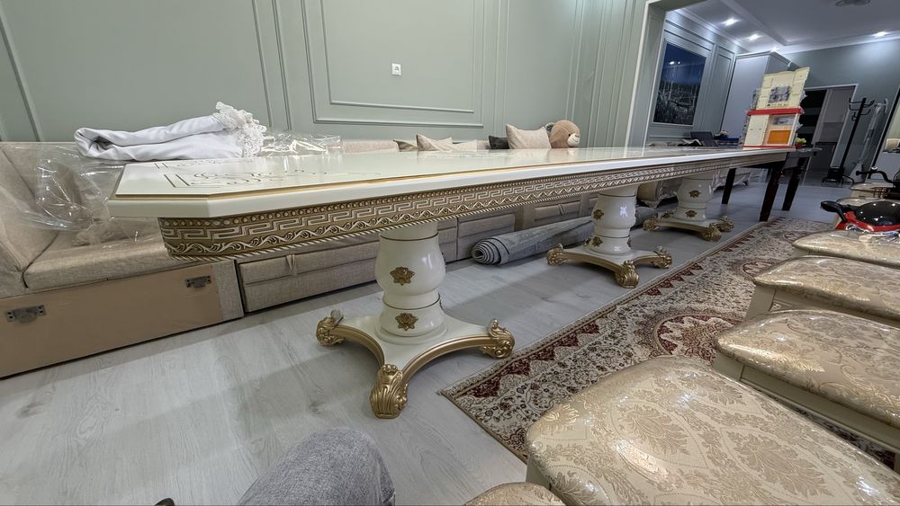 Продается Гостиный Стол