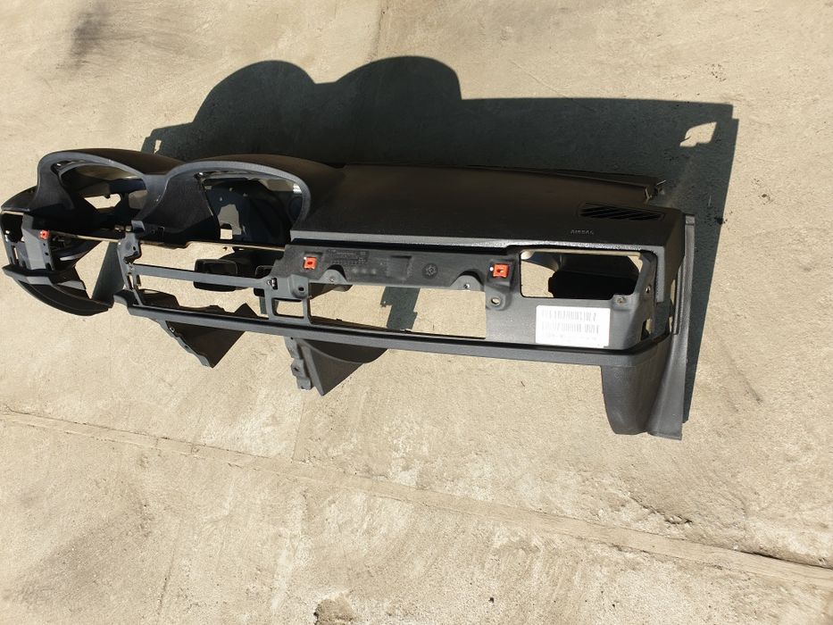 Plansa bord neagra bmw e65 e66