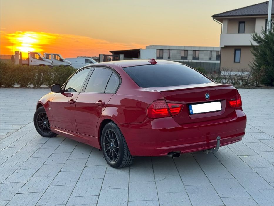 BMW Seria 3 2010 — imagine 3