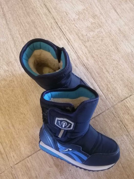 Детская обувь в отличном состоянии!