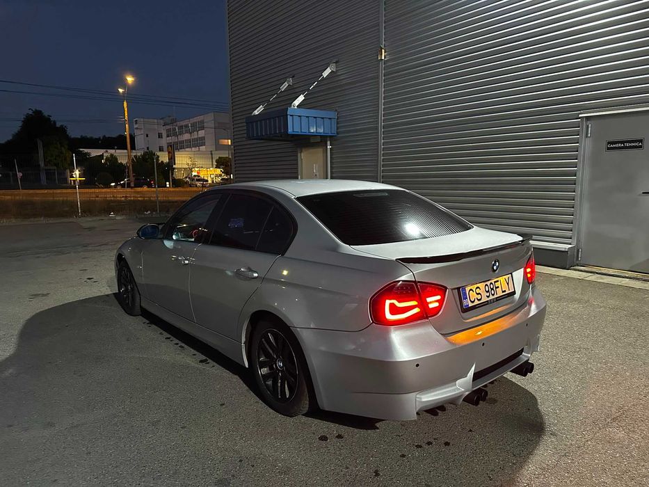 BMW Seria 320i E90 2006