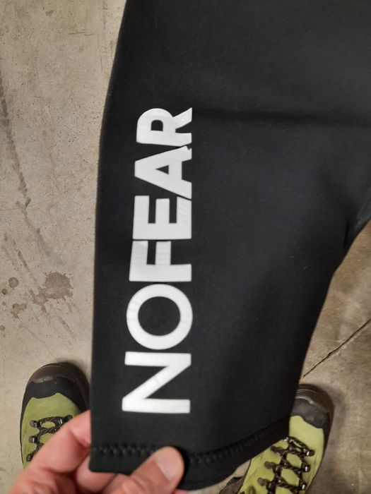 Неопренов костюм