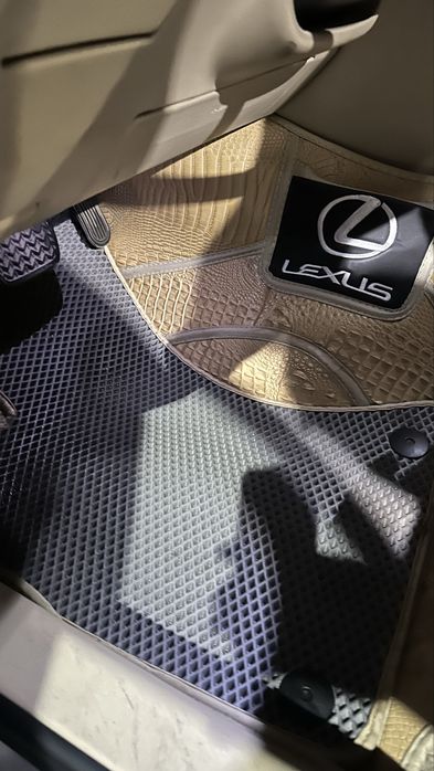 Срочно продам Lexus GS300