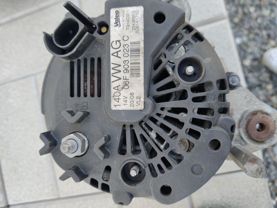 Alternator Valeo 140A, cod: 06F 903 023 C