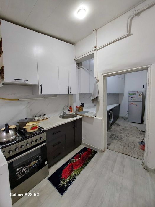 Uy sotiladi srochno!