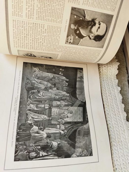 Уникат книга за Папството на немски език