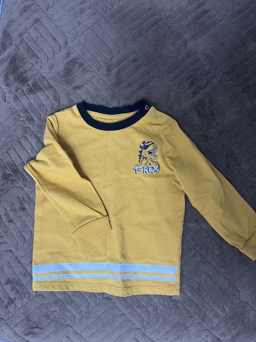 Отдам вещи на мальчика