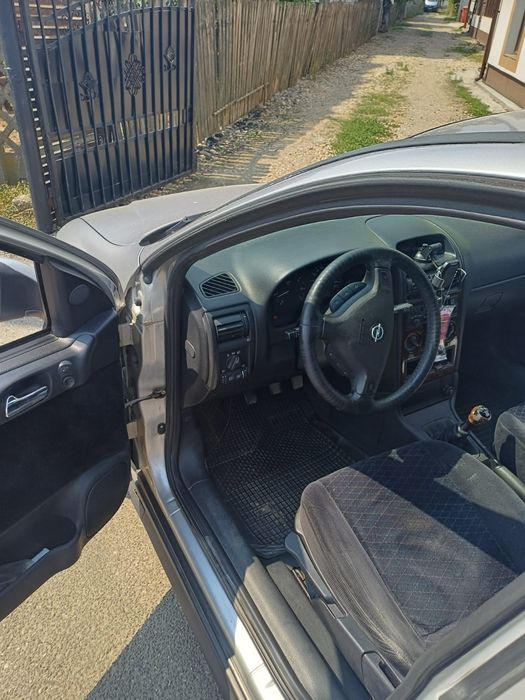 Vând Opel Astra G Benzina