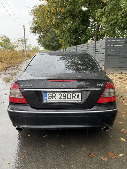 Mercedes E Class 320