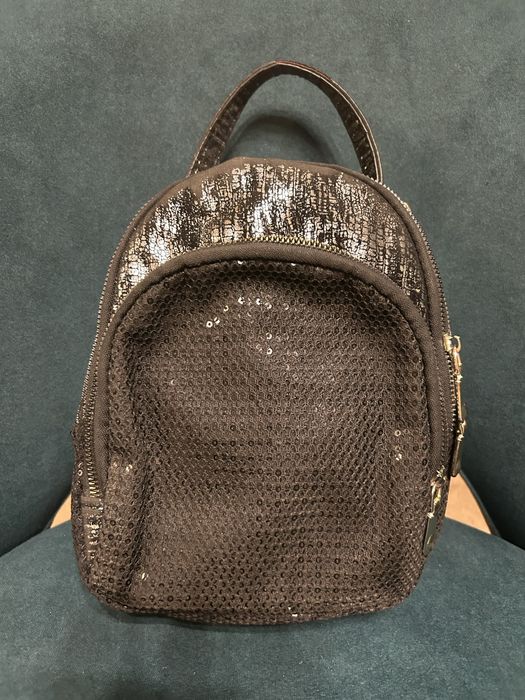 Рюкзаки и сумки для девочек